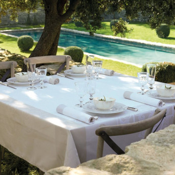 Nappe Venezia coton ivoire Le Jacquard Français - 4 dimensions