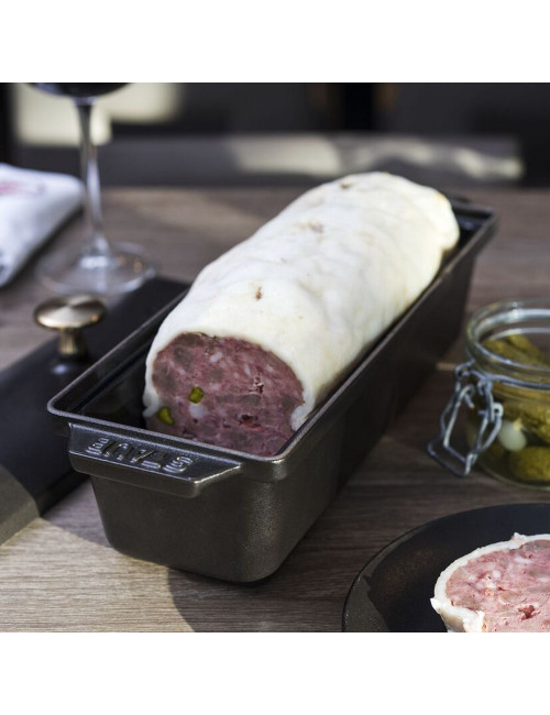 Plat à terrine noir mat 30x11cm Staub