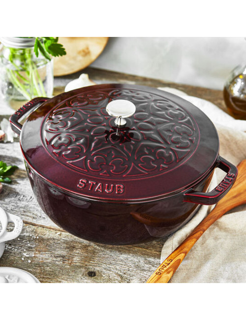 Cocotte Lys Staub en fonte 24cm coloris grenadine