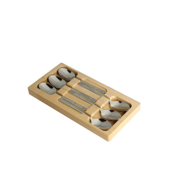 Coffret 6 cuillères à café décors rugby Roger Orfèvre