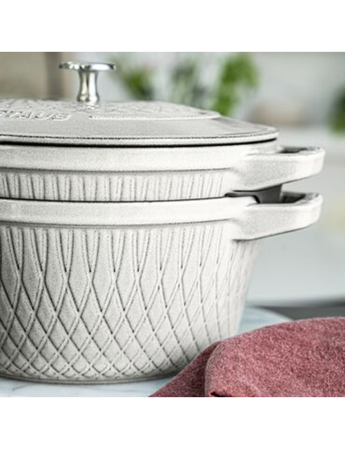 Cocotte motifs Staub - 2 coloris 2 tailles