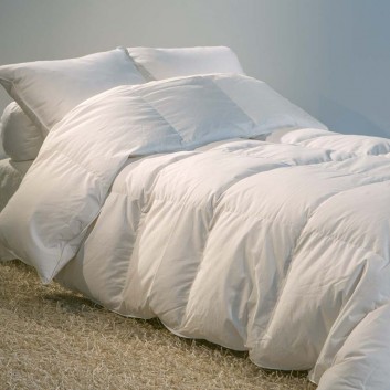 Couette chaude en duvet canard blanc - Grammage 330g/m2 - 6 tailles