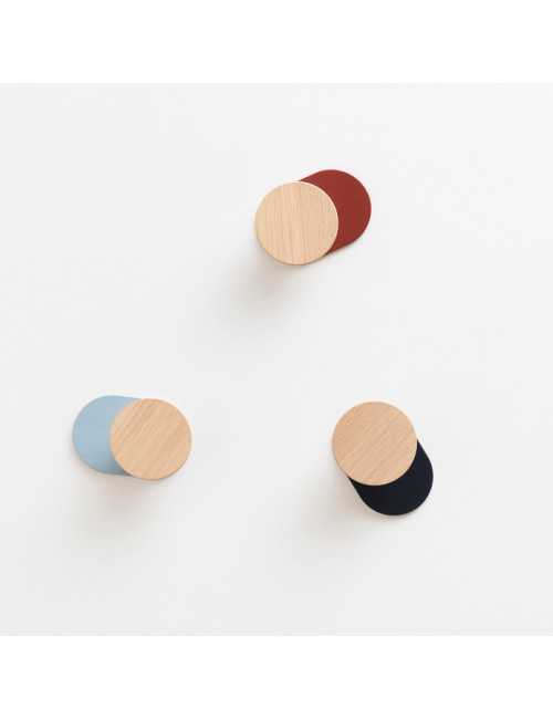 Patère Ombre Drugeot Manufacture chêne massif - 6 coloris 2 finitions