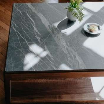 Table basse carrée Albâtre Dasras céramique bois chêne ou noyer - 10 finitions 2 tailles 2 modèles