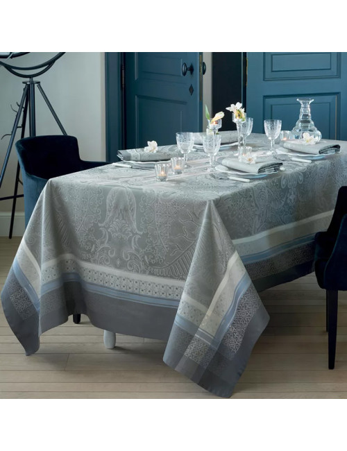 Nappe Isaphire Garnier Thiebaut 174x174cm - 2 coloris