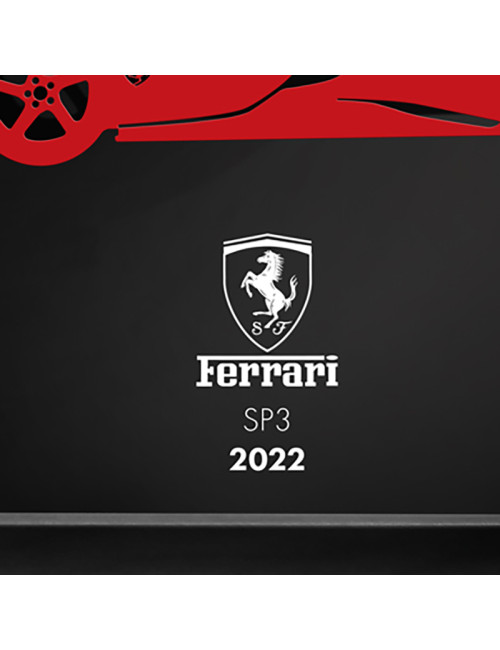 Cadre mural ERIC HARDY 50x50cm FERRARI SP3 acier et bois