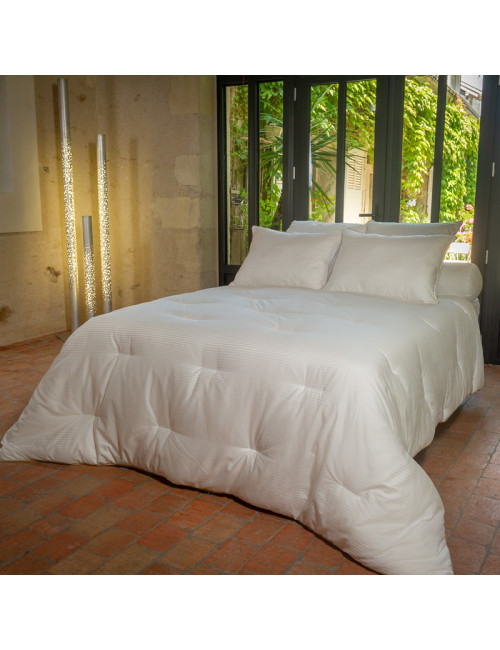 Couette LESTRA Fjord Grand Hôtel tempérée 250g/m² jumelable - 6 tailles