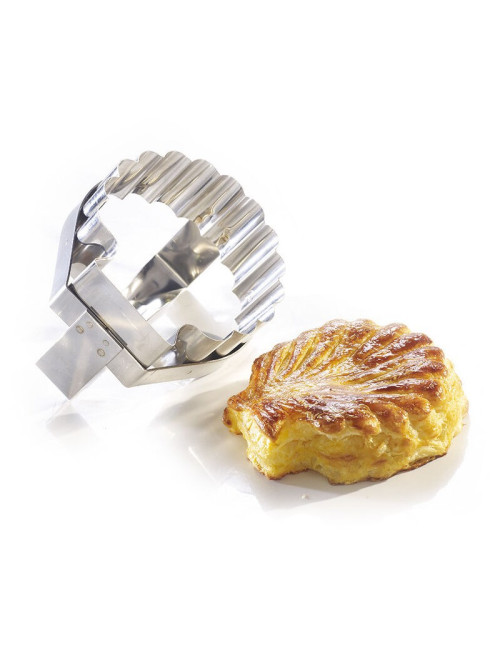Découpoir MATFER forme Saint Jacques en inox 12.5x12cm