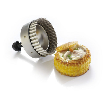 Découpoir MATFER rond cannelé en inox 9cm